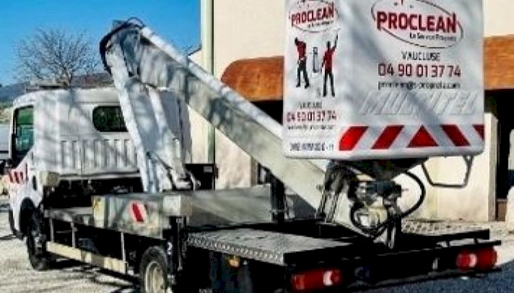 Véhicule nacelle